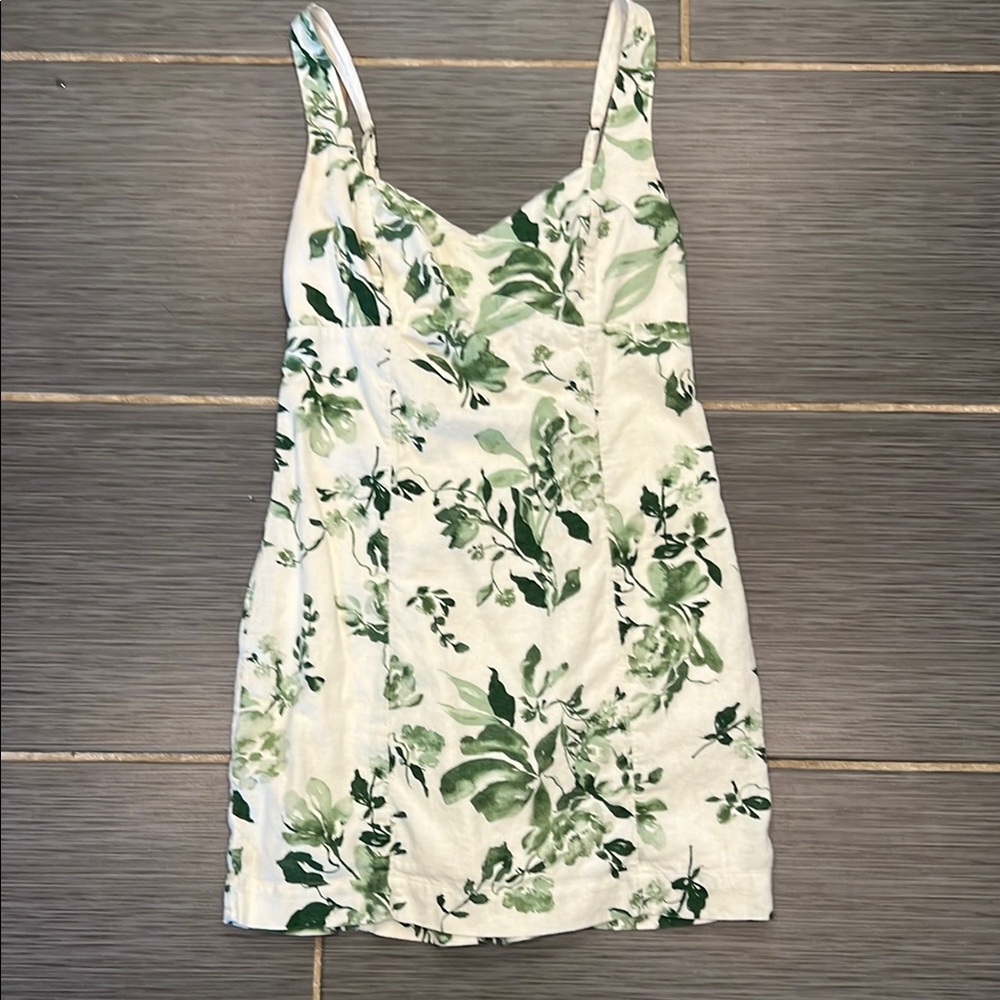 Abercrombie Green and White Floral Dress